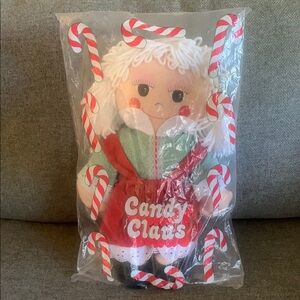 Vintage 1990 Avon Candy Claus 16”T Christmas Rag Doll in Package